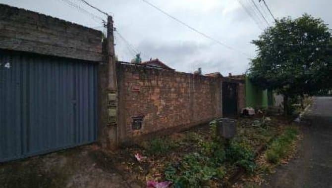 Foto 3 de 3: Casa em leilão em Uberaba - MG — Casa 37 m² - Pacaembu II - Uberaba - MG
