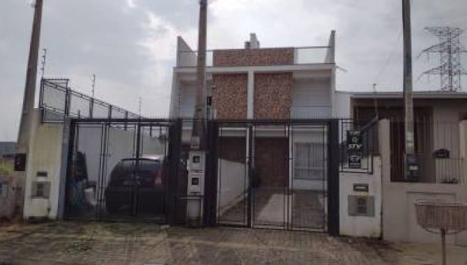 Foto 1 de 15: Casa em leilão em Canoas - RS — Casa, em Condomínio, 0 Vaga(S) de Garagem