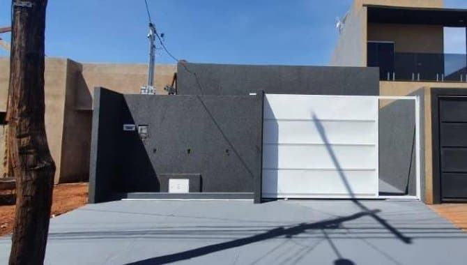 Casa em leilão em Santa Helena De Goiás - GO — Casa em Condomínio 111 m² (01 vaga) - Brasil - Santa Helena de Goiás - GO