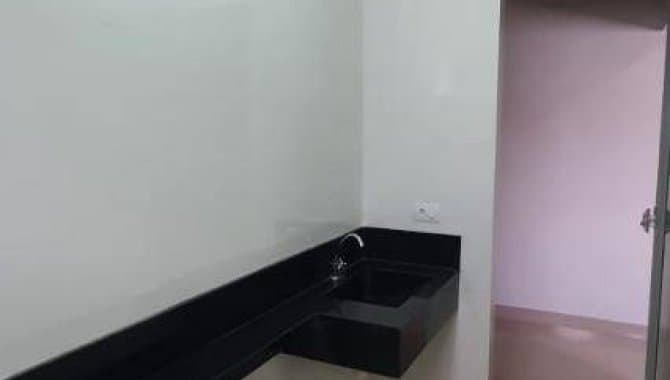 Foto 4 de 13: Casa em leilão em Santa Helena De Goiás - GO — Casa em Condomínio 111 m² (01 vaga) - Brasil - Santa Helena de Goiás - GO