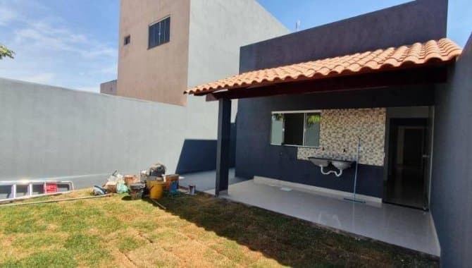 Foto 3 de 13: Casa em leilão em Santa Helena De Goiás - GO — Casa em Condomínio 111 m² (01 vaga) - Brasil - Santa Helena de Goiás - GO