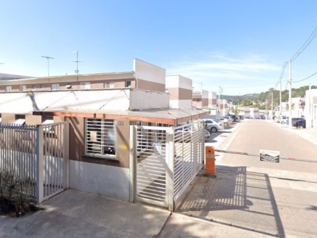 Foto 3 de 5: Casa em leilão em Cotia - SP — Casa em Condomínio 48 m² (01 vaga) - Água Espraiada - Cotia - SP