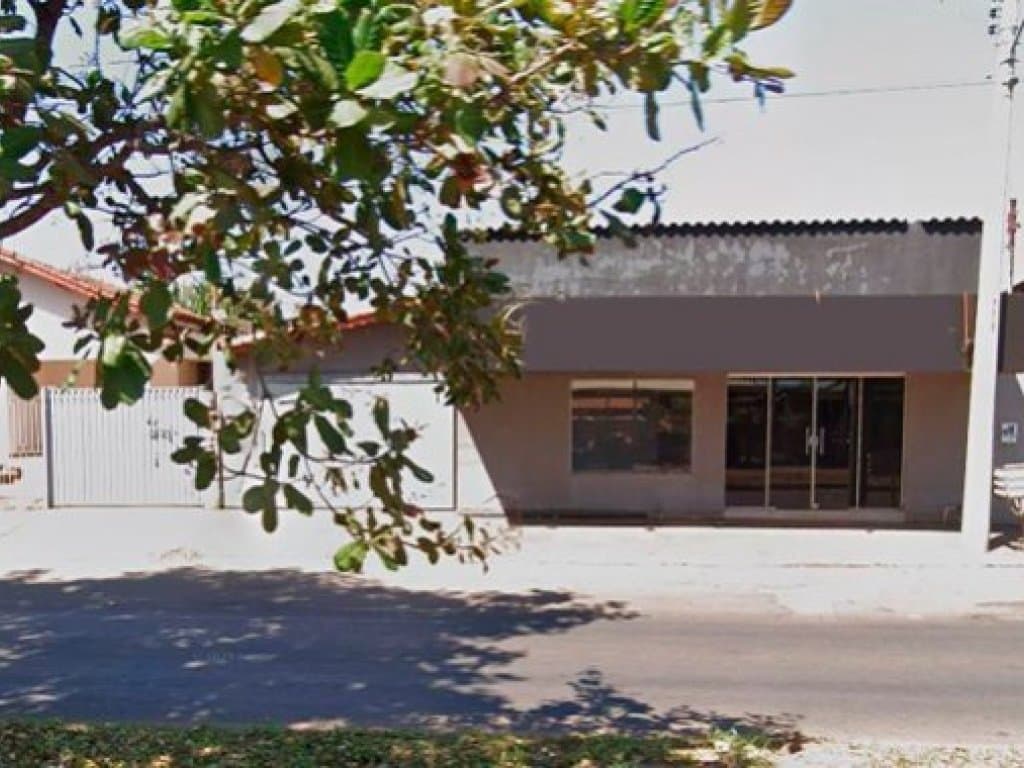 Foto 3 de 4: Comercial em leilão em Iporá - GO — Imóvel Residencial e Comercial 220 m² (área construída) - Setor Aeroporto Sul - Iporá - GO