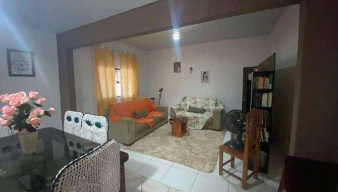 Foto 3 de 39: Casa em leilão em Santo Afonso - MT, bairro Vila Alta — Casa 241 m² - Vila Alta - Santo Afonso - MT