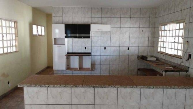 Foto 9 de 13: Casa em leilão em Uberaba - MG, bairro Grande Horizonte — Casa 297 m² - Grande Horizonte - Uberaba - MG