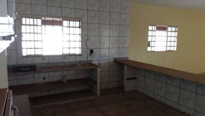 Foto 5 de 13: Casa em leilão em Uberaba - MG, bairro Grande Horizonte — Casa 297 m² - Grande Horizonte - Uberaba - MG