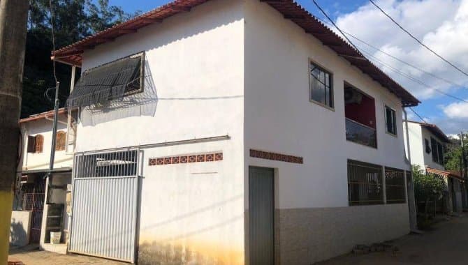 Apartamento em leilão em Itarana - ES, bairro Centro — Apartamento 83 m² (Unid. 03) - Centro - Itarana - ES