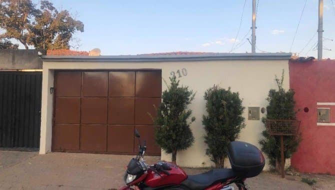 Foto 2 de 11: Casa em leilão em Lagoa Santa - MG, bairro Moradas Da Lapinha — Casa 131 m² - Moradas da Lapinha - Lagoa Santa - MG