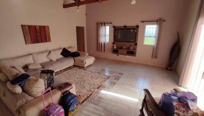 Foto 11 de 18: Casa em leilão em Mairinque - SP, bairro Canguerinha — Casa, Padrão, 1 Vaga(S) de Garagem