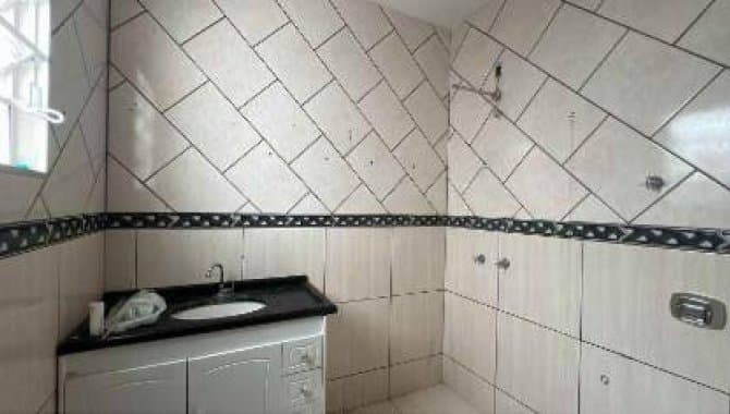 Foto 20 de 35: Casa em leilão em Tupã - SP, bairro Vila Bandeirantes — Casa, Padrão, 1 Vaga(S) de Garagem