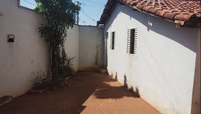 Foto 20 de 27: Casa em leilão em Ituiutaba - MG, bairro Lagoa Azul II — Casa 76 m² - Lagoa Azul II - Ituiutaba - MG