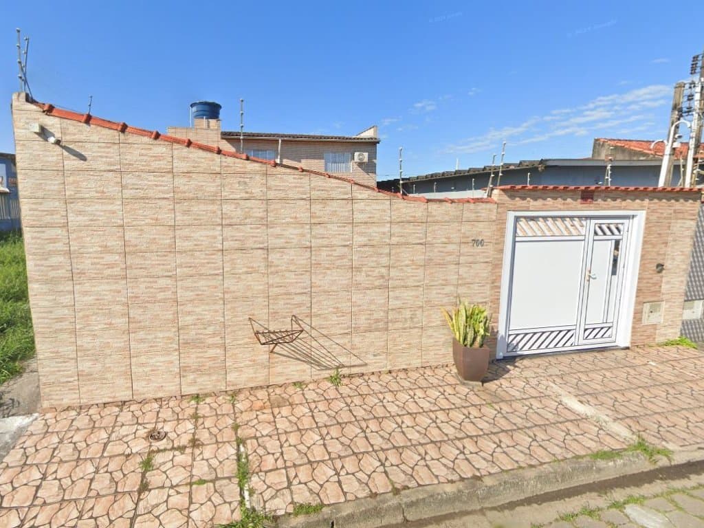 Foto 3 de 3: Casa em leilão em Itanhaém - SP, bairro Vila Suarão — Casa 74 m² - Vila Suarão - Itanhaém - SP