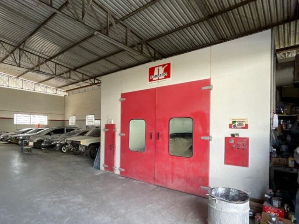 Foto 14 de 17: Comercial em leilão em São João Del Rei - MG, bairro Vila São Vicente — Imóvel Comercial 1.786 m² (construção) e 8.316 m² (terreno) - Vila São Vicente - São João Del Rei - MG