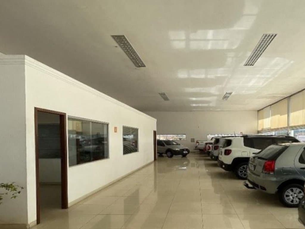 Foto 9 de 17: Comercial em leilão em São João Del Rei - MG, bairro Vila São Vicente — Imóvel Comercial 1.786 m² (construção) e 8.316 m² (terreno) - Vila São Vicente - São João Del Rei - MG