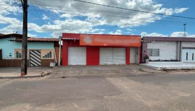 Foto 1 de 2: Casa em leilão em Bela Vista Do Maranhão - MA, bairro Centro — Casa 181 m² - Bela Vista do Maranhão-MA - Rua do Comércio, 102 - Centro