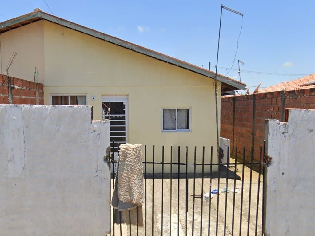 Foto 3 de 5: Casa em leilão em Caçapava - SP — Direitos sobre Casa 40 m² - Residencial Pinus Iriguassu II - Caçapava - SP