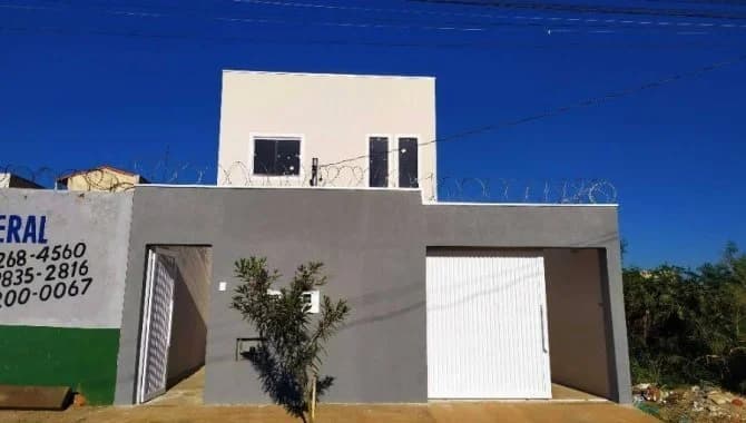 Foto 1 de 15: Casa em leilão em Montes Claros - MG, bairro Raul Lourenço — Casa 118 m² - Raul Lourenço - Montes Claros - MG