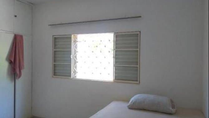Foto 13 de 49: Casa em leilão em Guaiçara - SP, bairro Saúde — Casa 367 m² - Saúde - Guaiçara - SP