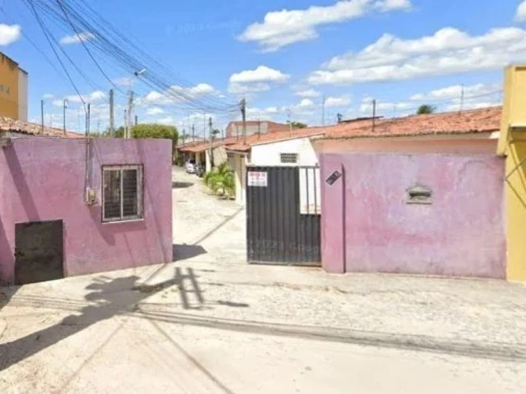 Foto 3 de 3: Casa em leilão em Horizonte - CE, bairro Mangueiral — Casa em Condomínio 36 m² - Mangueiral - Horizonte - CE