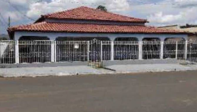 Foto 2 de 3: Casa em leilão em Nortelândia - MT, bairro Da Ponte — Casa 304 m² - Da Ponte - Nortelândia - MT
