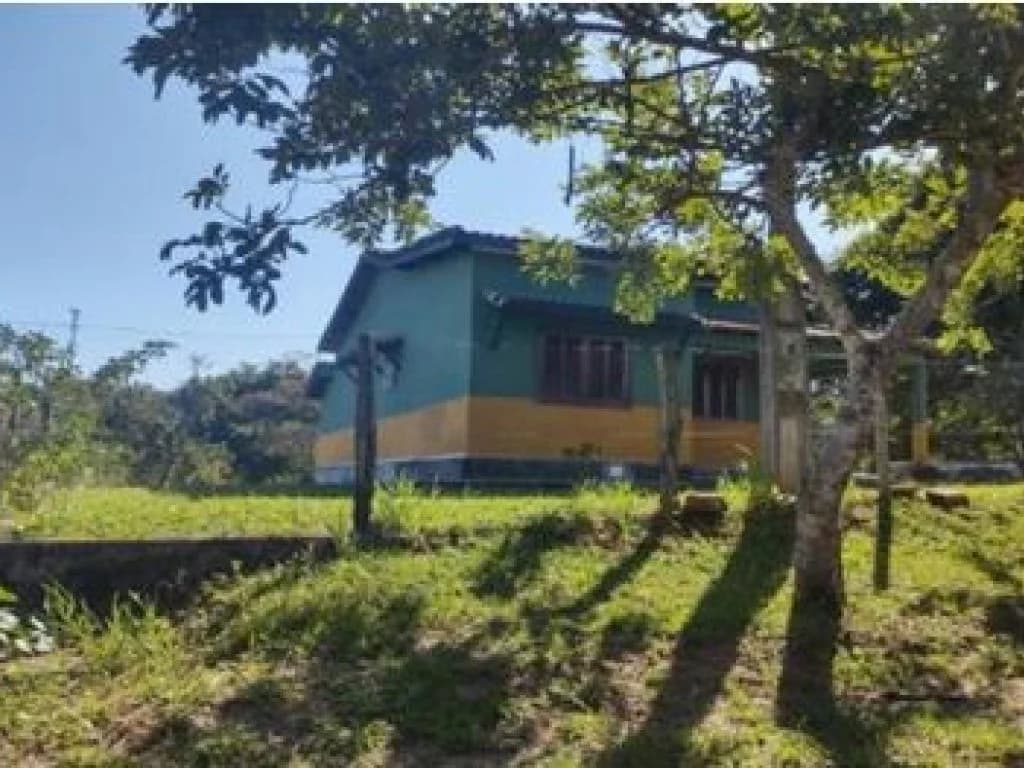 Foto 3 de 7: Casa em leilão em Tanguá - RJ, bairro Cidade Satélite — Casa com Área de 3.000 m² - Cidade Satélite - Tanguá - RJ