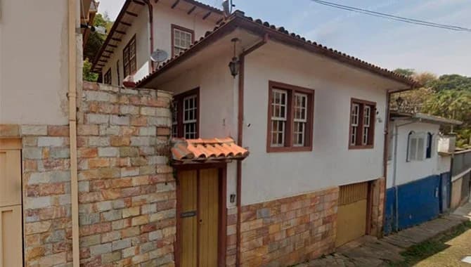 Foto 1 de 4: Casa em leilão em Ouro Preto - MG, bairro Água Limpa — Casa 186 m² - Água Limpa - Ouro Preto - MG