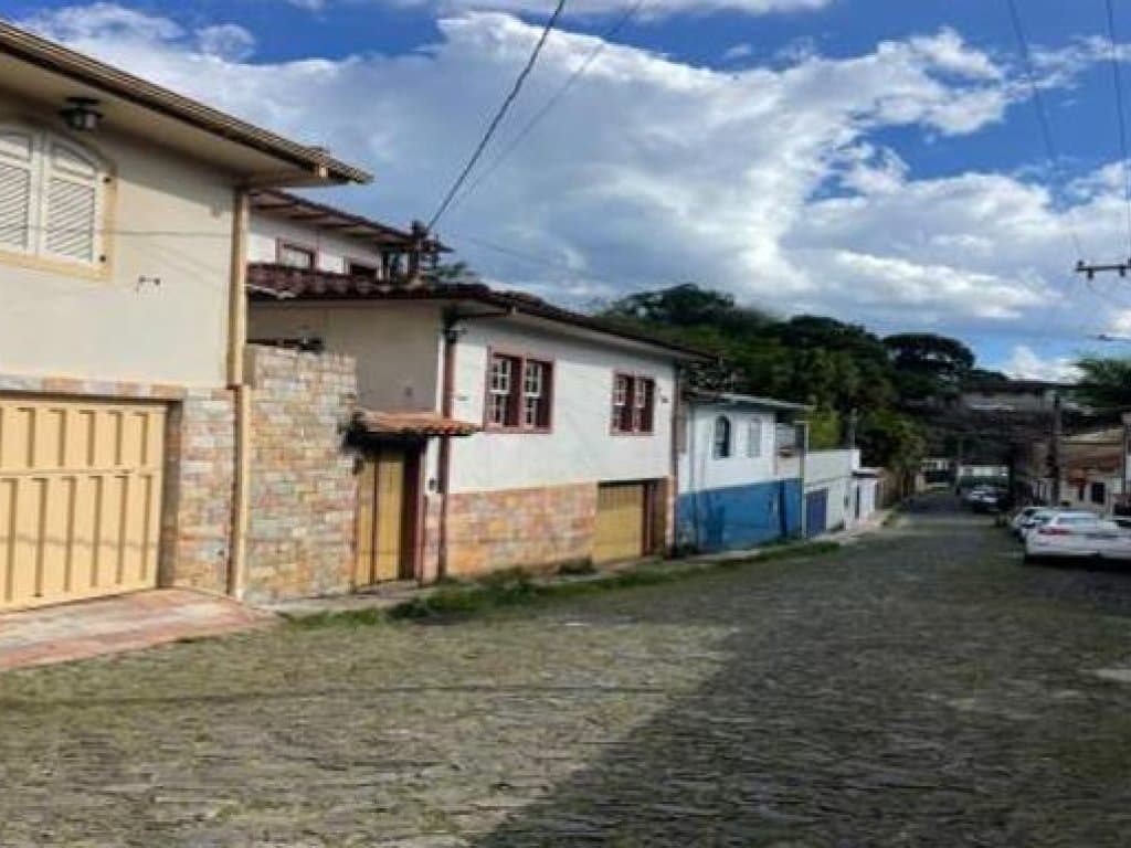 Foto 3 de 4: Casa em leilão em Ouro Preto - MG, bairro Água Limpa — Casa 186 m² - Água Limpa - Ouro Preto - MG
