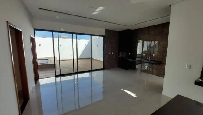 Foto 8 de 31: Casa em leilão em Trindade - GO, bairro Jardim Primavera — Casa 183 m² - Jardim Primavera - Trindade - GO