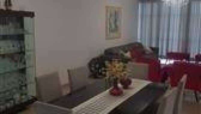 Foto 4 de 24: Casa em leilão em Colniza - MT, bairro Garça II — Casa em Condomínio 316 m² - Garça II - Colniza - MT