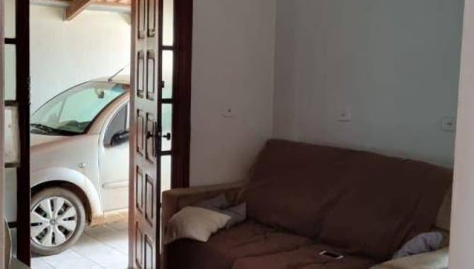 Foto 14 de 18: Casa em leilão em Iporá - GO, bairro São José — Casa 143 m² - São José - Iporá - GO