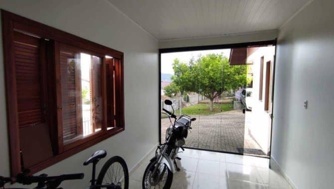 Foto 23 de 39: Casa em leilão em Igrejinha - RS, bairro Figueira — Casa, em Condomínio, 1 Vaga(S) de Garagem
