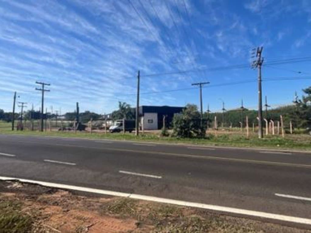 Foto 2 de 10: Comercial em leilão em Tupã - SP — Galpão 925 m² - Tupã-SP - Estrada Vicinal Adelelmo Piva - SPV.52 - Parque Industrial II