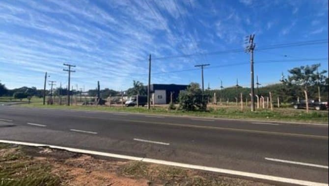 Foto 1 de 10: Comercial em leilão em Tupã - SP — Galpão 925 m² - Tupã-SP - Estrada Vicinal Adelelmo Piva - SPV.52 - Parque Industrial II