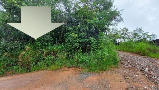 Foto 1 de 5: Terreno em leilão em Mairiporã - SP — Área de 1.622 m² - Condomínio Sausalito - Mairiporã - SP