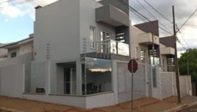 Foto 1 de 5: Casa em leilão em Cascavel - PR, bairro Porto Seguro — Casa 140 m² - Porto Seguro - Cascavel - PR