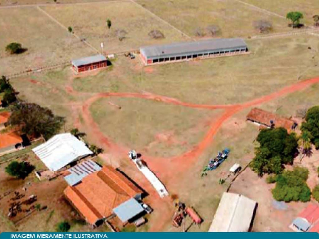 Foto 4 de 9: Area Rural em leilão em Bonito - MS — Imóvel Rural com 5.159 ha (Fazenda Baraúna) - Bonito - MS