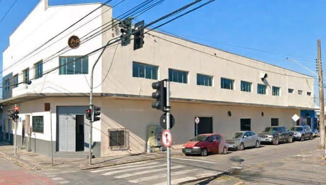 Foto 1 de 5: Comercial em leilão em Itajaí - SC, bairro São João — Imóvel Comercial (com dois andares) em Terreno de 756 m² - São João - Itajaí - SC
