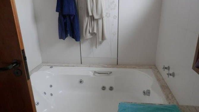 Foto 15 de 23: Casa em leilão em Indaiatuba - SP, bairro Jardim Regente — Casa 298 m² - Jardim Regente - Indaiatuba - SP