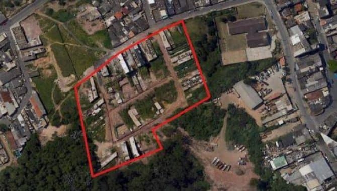 Foto 1 de 6: Terreno em leilão em Embu Das Artes - SP, bairro Jardim Bela Vista — Direitos sobre Área 14.758 m² (com construções) - Jardim Bela Vista - Embu das Artes - SP