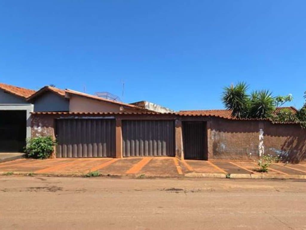 Foto 3 de 4: Casa em leilão em Santa Helena De Goiás - GO, bairro Planalto — Casa 178 m² - Planalto - Santa Helena de Goiás - GO