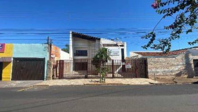 Foto 1 de 5: Comercial em leilão em Votuporanga - SP, bairro Santa Eliza — Prédio Comercial 540 m² - Santa Eliza - Votuporanga - SP