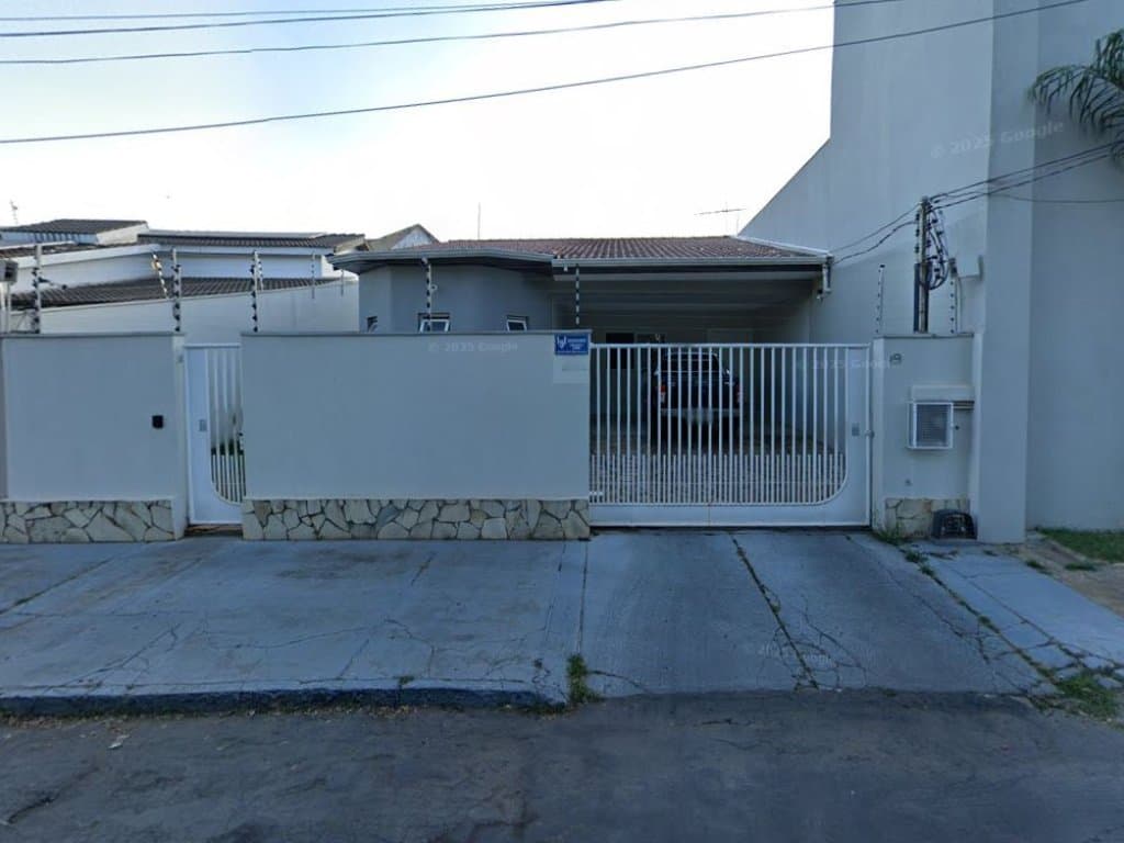 Foto 3 de 6: Casa em leilão em Cuiabá - MT, bairro Jardim Itália — Casa 246 m² - Jardim Itália - Cuiabá - MT