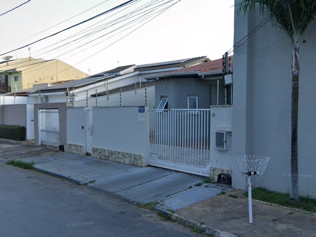 Foto 5 de 6: Casa em leilão em Cuiabá - MT, bairro Jardim Itália — Casa 246 m² - Jardim Itália - Cuiabá - MT