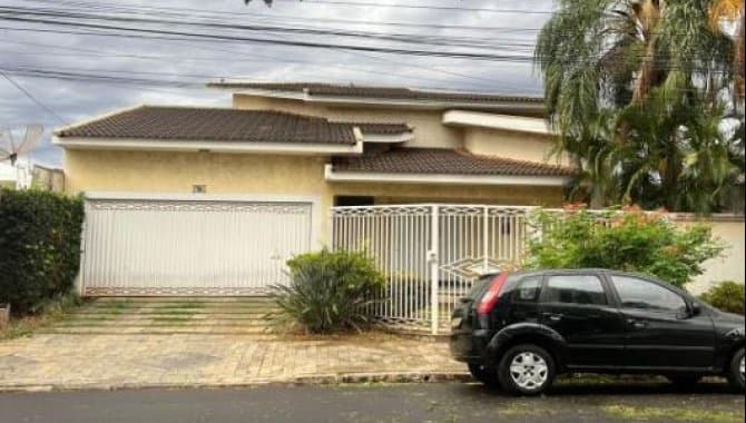 Foto 1 de 2: Casa em leilão em Tupã - SP, bairro Centro — Casa 390 m² - Tupã-SP - Rua Cherentes, 807 - Centro