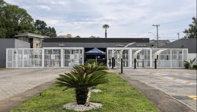 Foto 1 de 2: Casa em leilão em Cotia - SP — Casa 398 m² - Residencial dos Lagos - Cotia - SP
