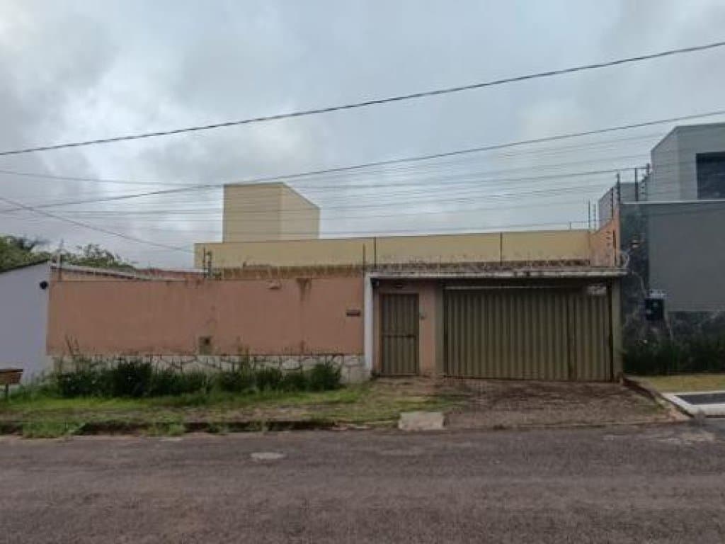 Foto 2 de 2: Casa em leilão em Anápolis - GO, bairro Setor Sul — Casa 255 m² - Anápolis -GO - Rua S-96 - Lt. 09 da Qd. 108 - Anápolis City-Setor Sul