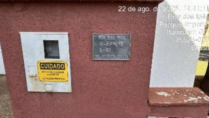 Foto 2 de 3: Casa em leilão em Itumbiara - GO — Casa em Condomínio 434 m² (01 vaga) - Condomínio Horizontal Paraíso - Itumbiara - GO