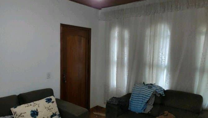 Foto 11 de 15: Casa em leilão em Ângulo - PR, bairro Centro — Casa 173 m² - Centro - Ângulo - PR