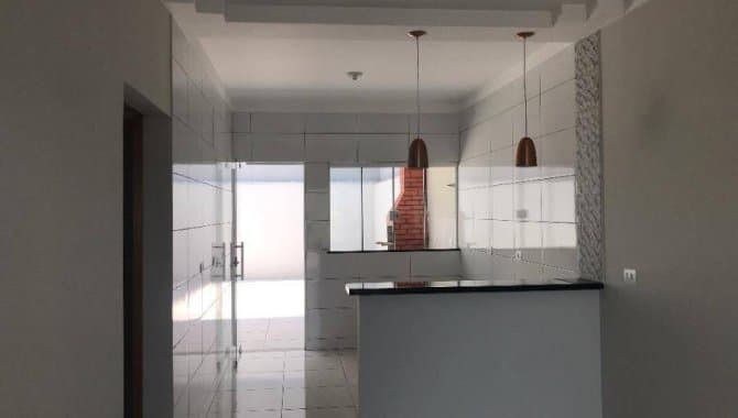 Foto 8 de 21: Casa em leilão em Sarandi - PR — Casa em Condomínio 75 m² (01 vaga) - Parque Residencial Bela Vista - Sarandi - PR
