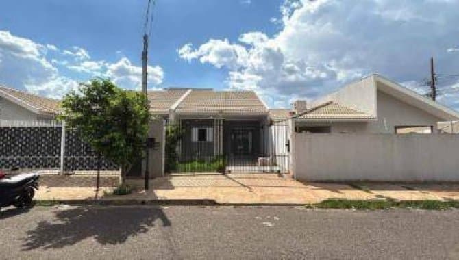 Foto 1 de 21: Casa em leilão em Sarandi - PR — Casa em Condomínio 75 m² (01 vaga) - Parque Residencial Bela Vista - Sarandi - PR